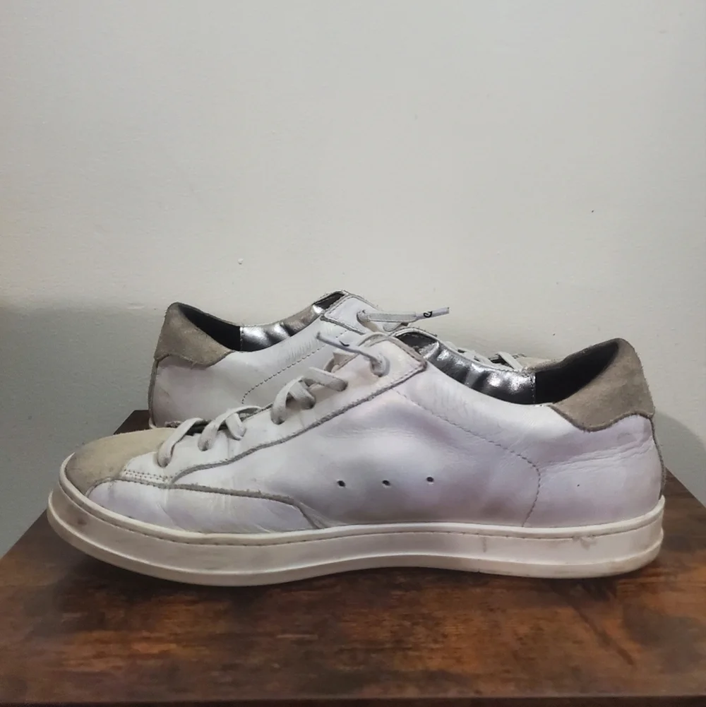 Womens P448 John W Textured Iridescent Sneakers Size 10.5